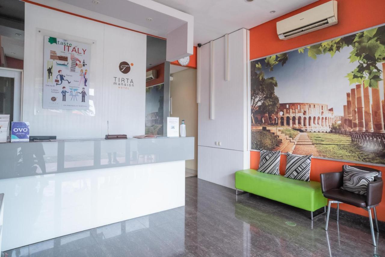 Reddoorz At Tirta Mansion Paramount Gading Cicayur Zewnętrze zdjęcie